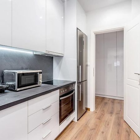 Modernised Athenian Apartment /W 2Br & 2Ba Екстериор снимка